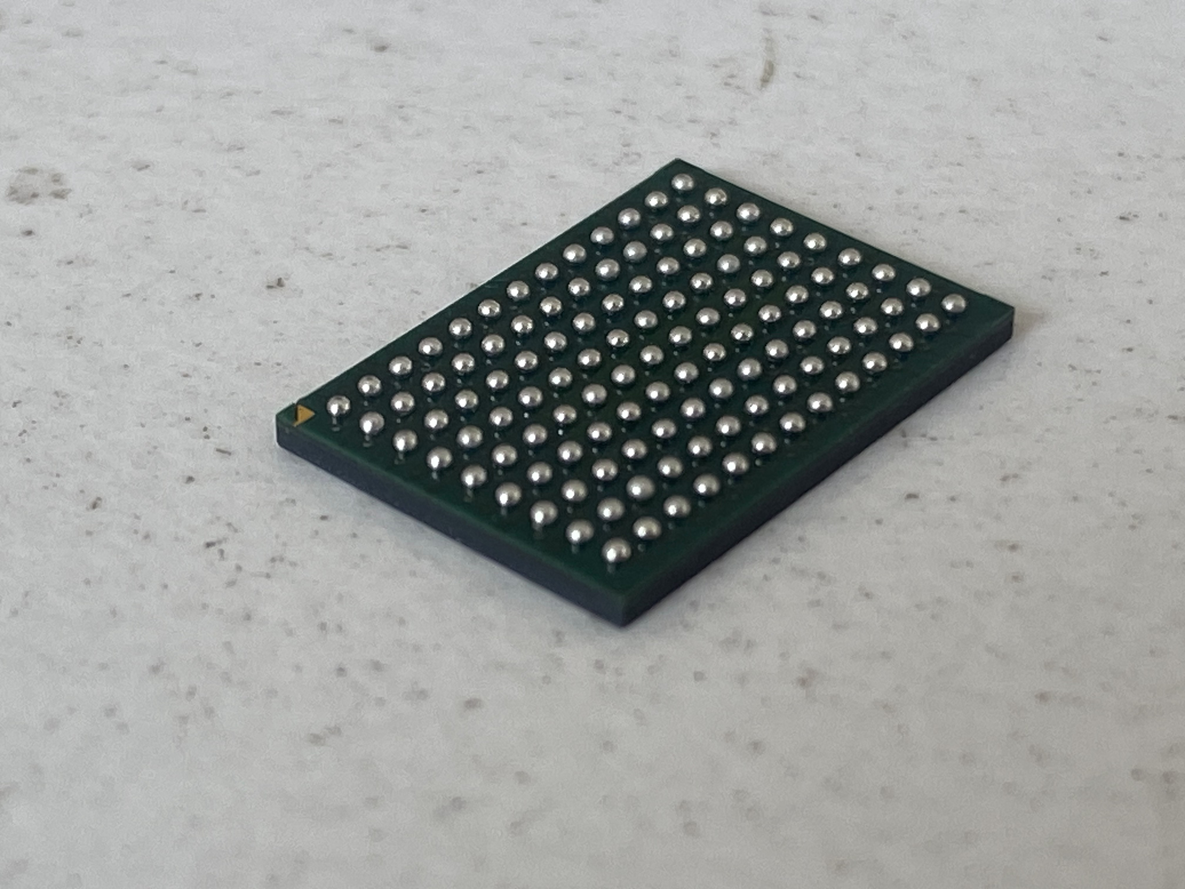 Integrated Circuit Assembly